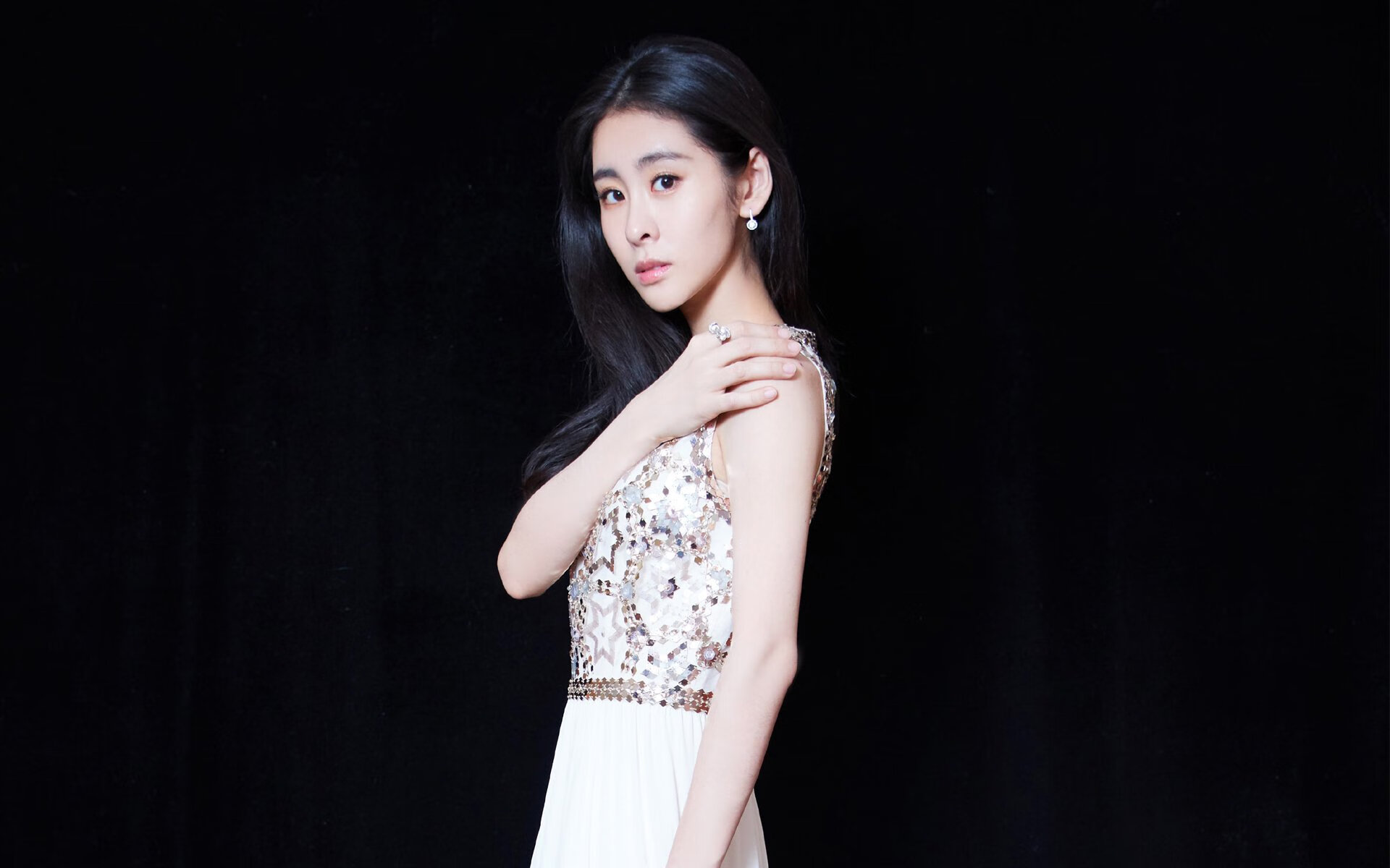 开云体育APP下载-斯特拉斯堡主场战胜第戎，获得胜利，斯特拉斯堡战役