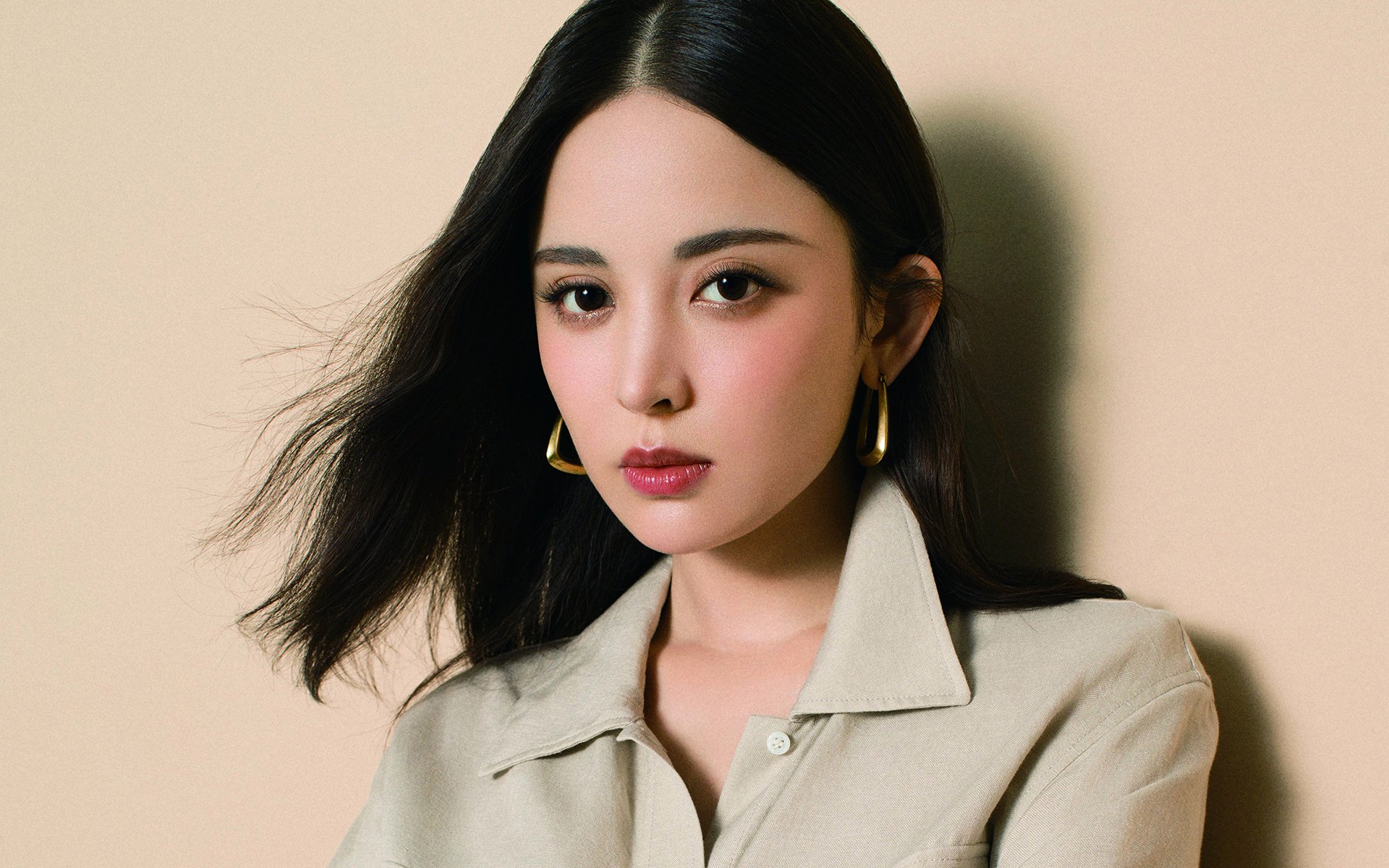 kaiyun体育综合-瓦伦西亚士气高涨，连胜势不可挡追赶巴萨，瓦伦西亚巅峰