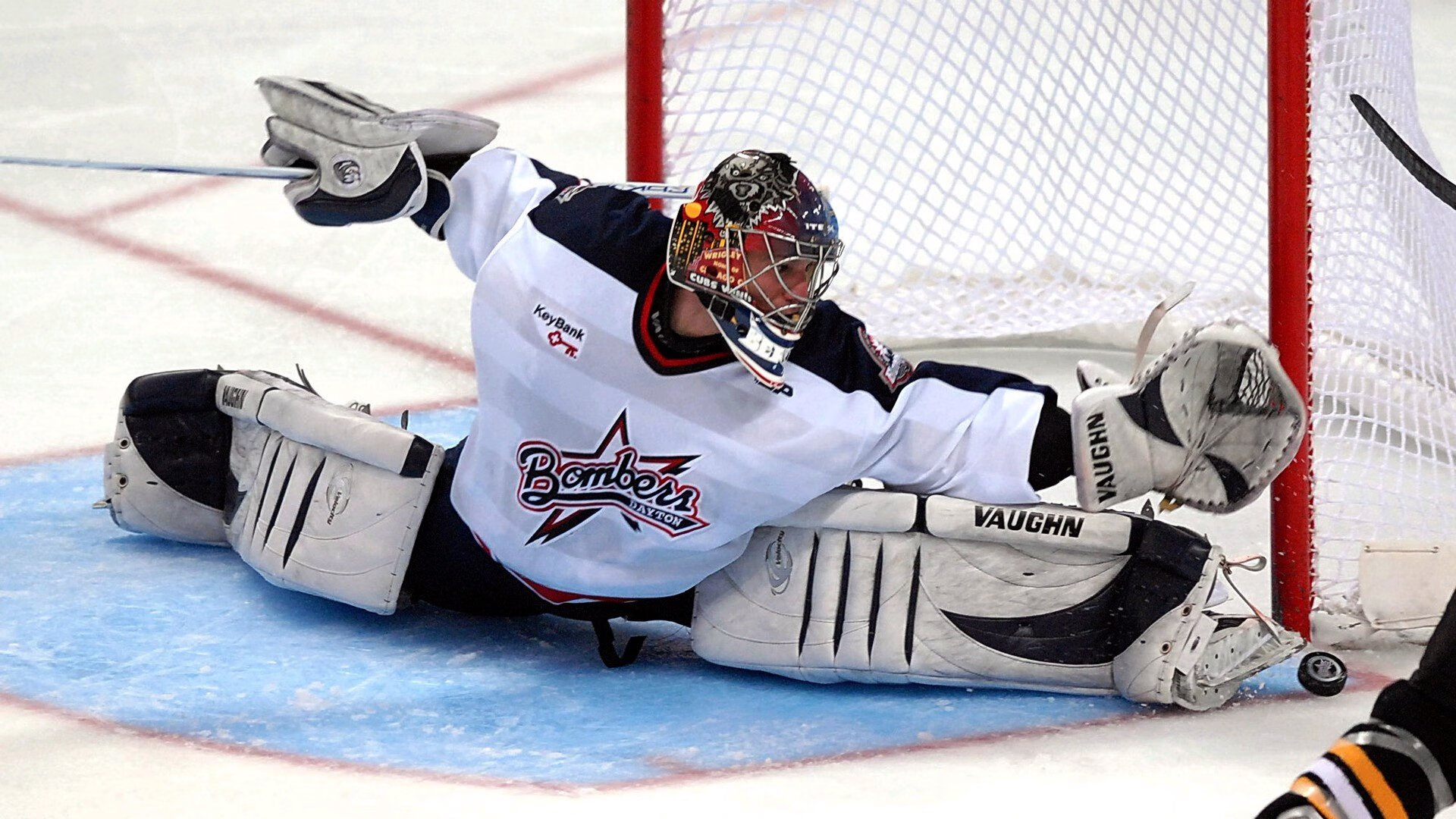 关键战役：决定年度冠军的关键比赛，关键之战